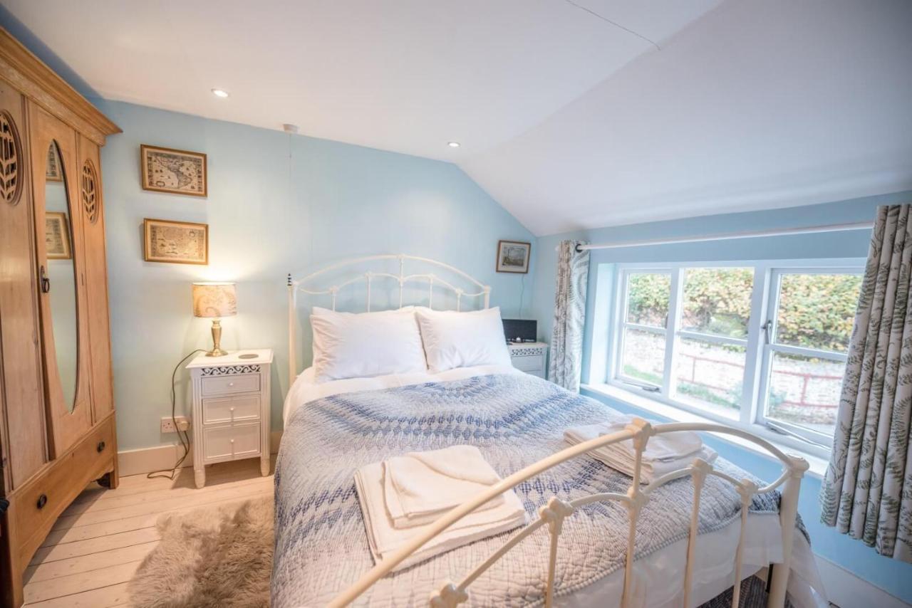 Library Cottage, Marlesford ウッドブリッジ エクステリア 写真