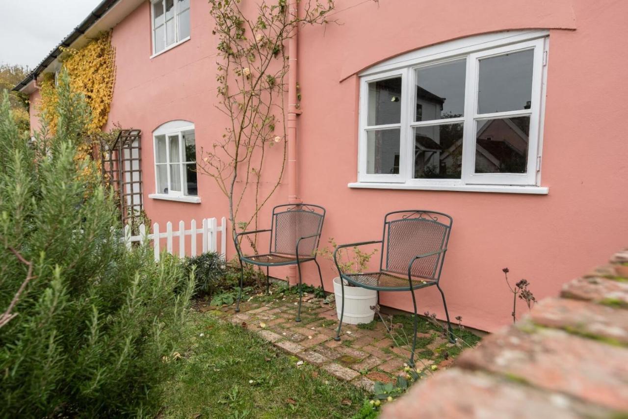 Library Cottage, Marlesford ウッドブリッジ エクステリア 写真